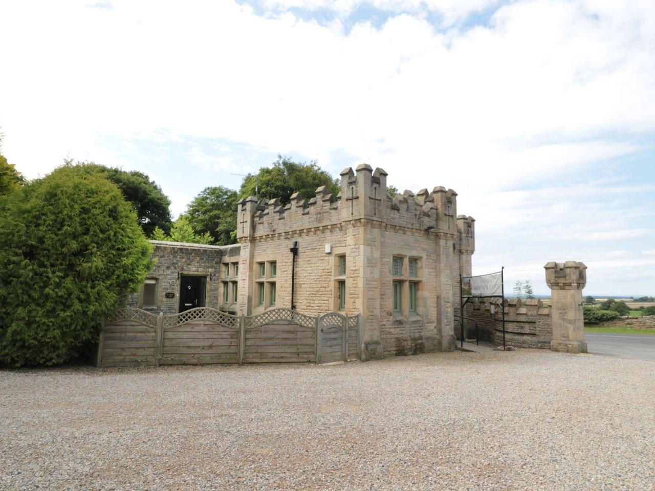 Walworth Castle Lodge Darlington  Exterior photo